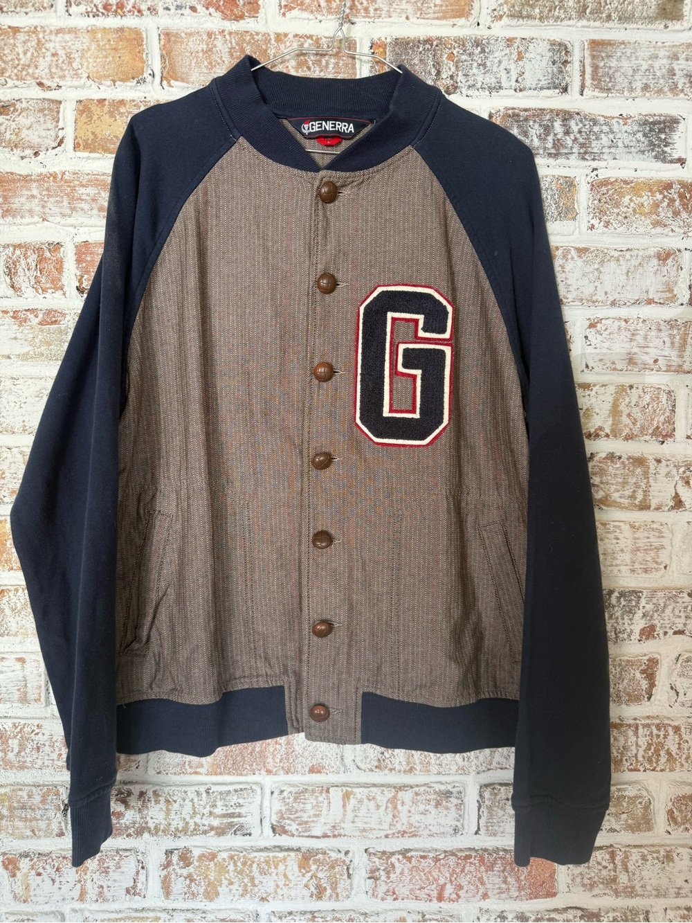 Generra Unique Varsity, Collegiate, Letterman Jacket Size Large Wood Buttons